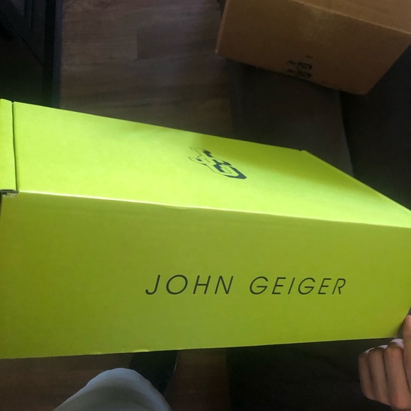 John Geiger Low Volt 002 - Picture 4 of 4